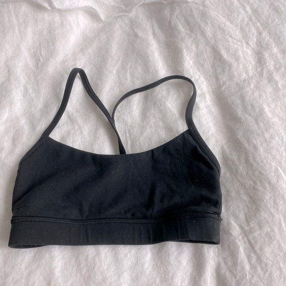 Lululemon sports bra - Picture 1 of 2